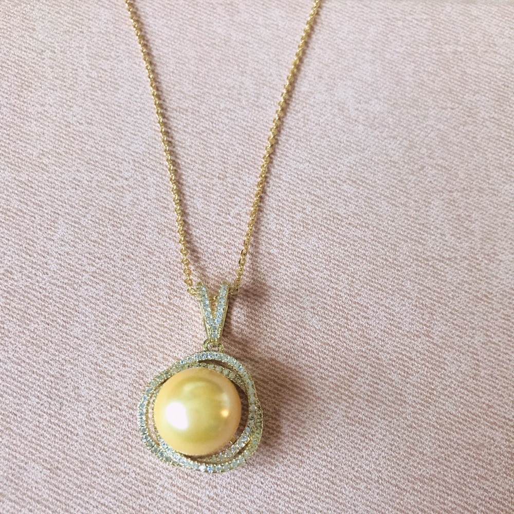 Freshwater Cultured Pearl Pendant Necklace 18"